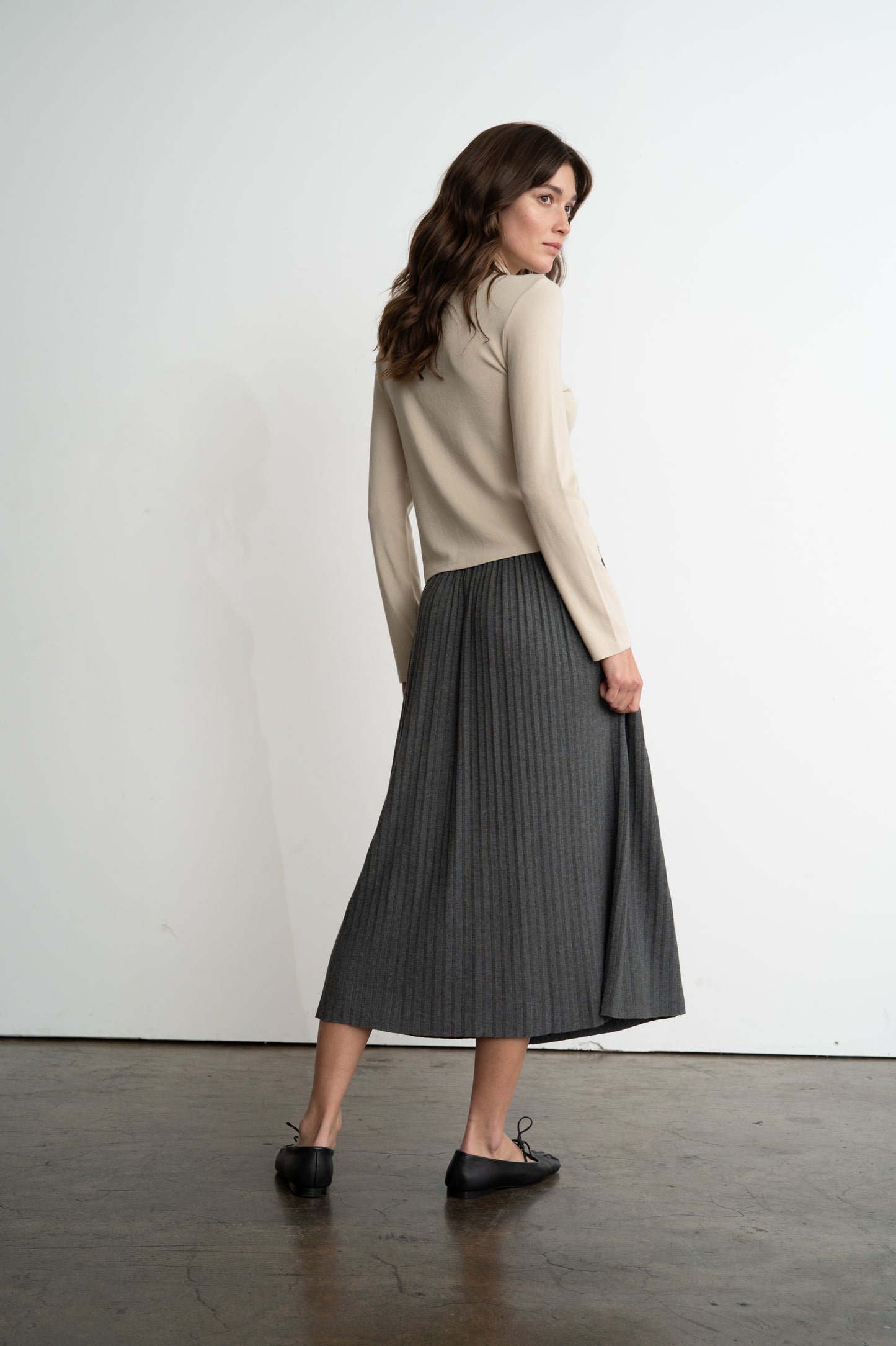 Elastic Pleated Midi Skirt
