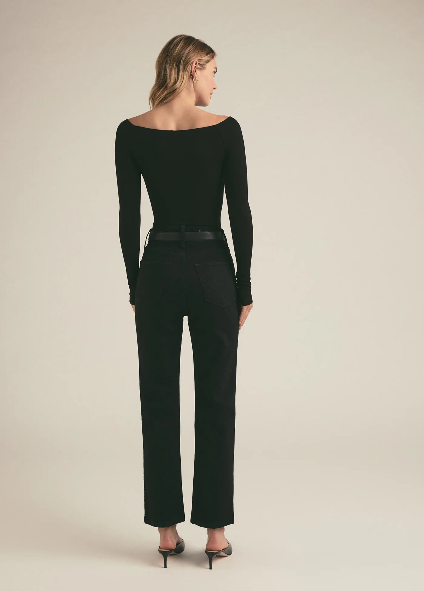 The Valentina Super High Rise Straight in Black