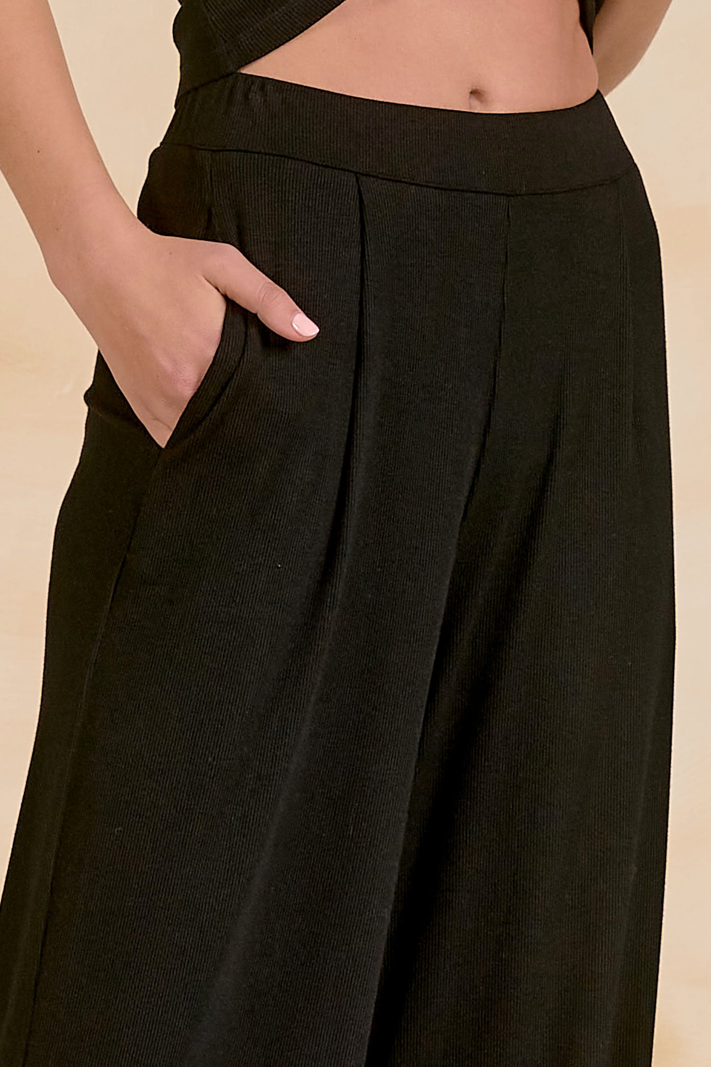 Black Ribbed Pant