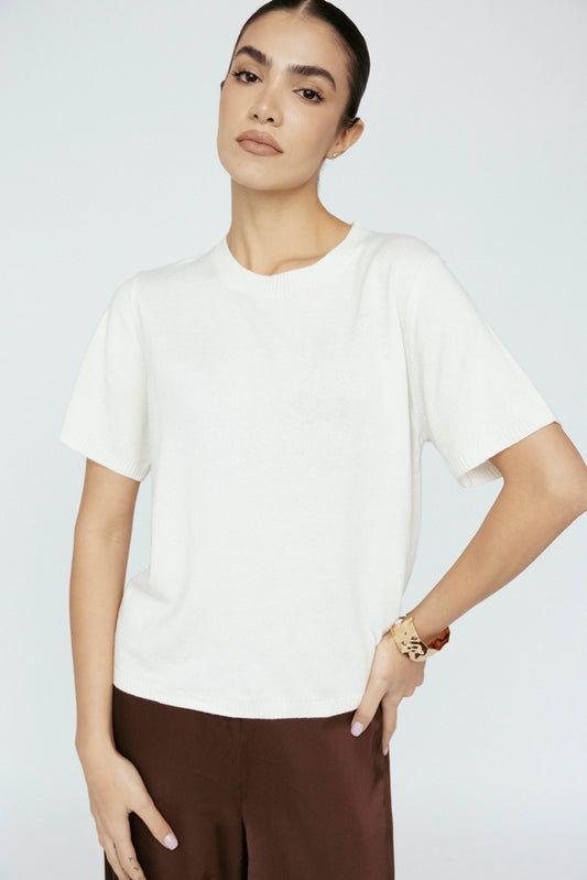 AM Cashmere Blend Tee in Ivory