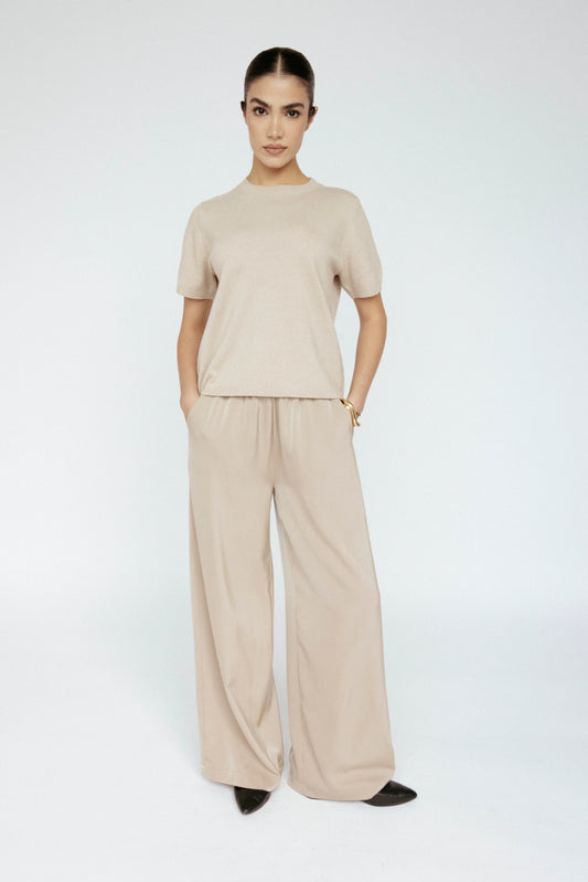 AM Cashmere Blend Tee in Taupe