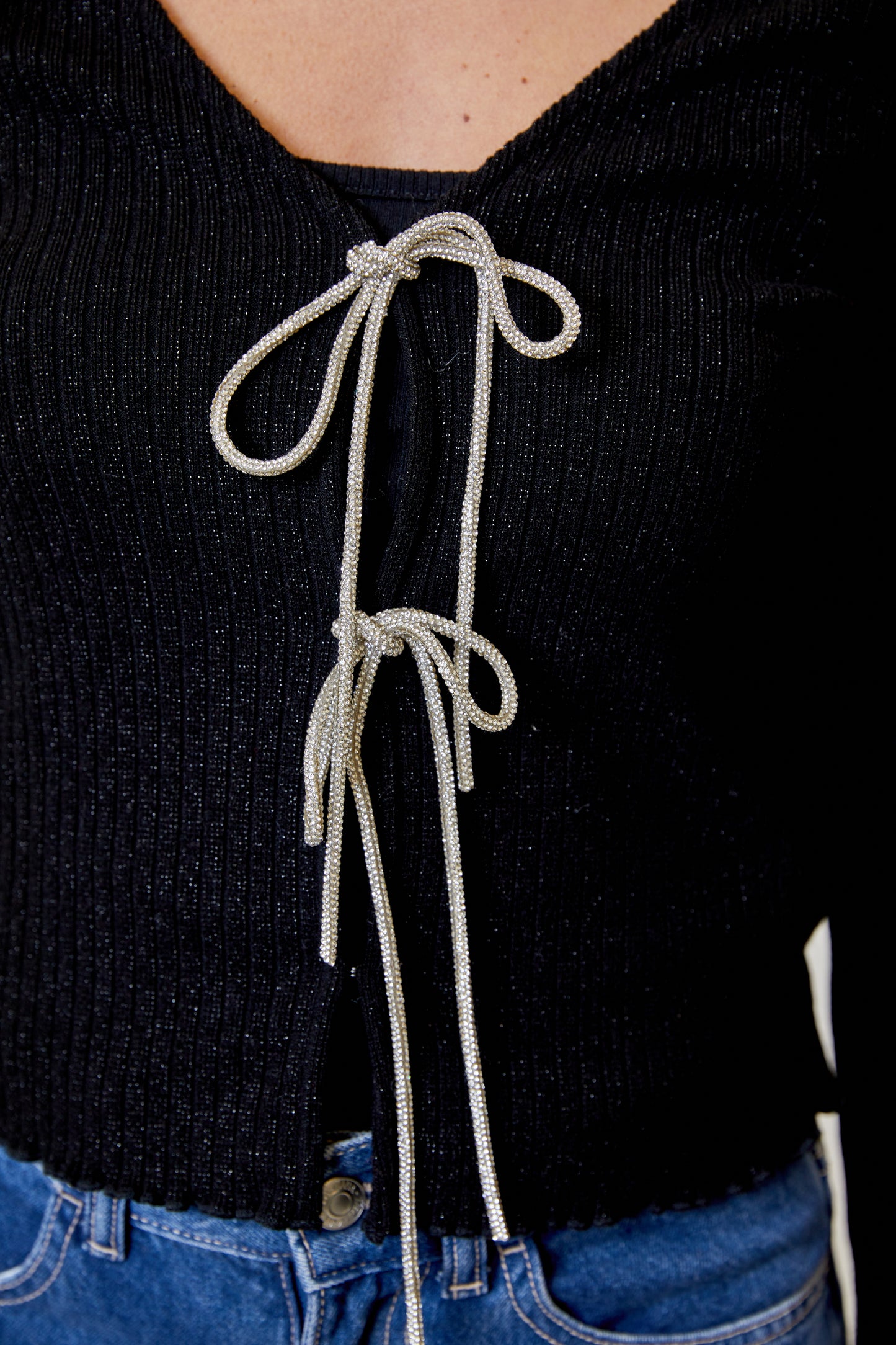 Fitted Cardigan with Bows