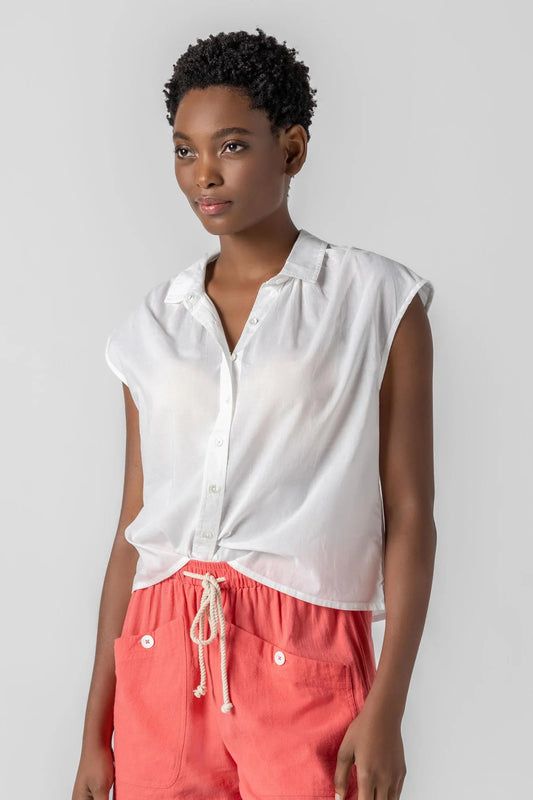 Short Sleeve Button Down in White