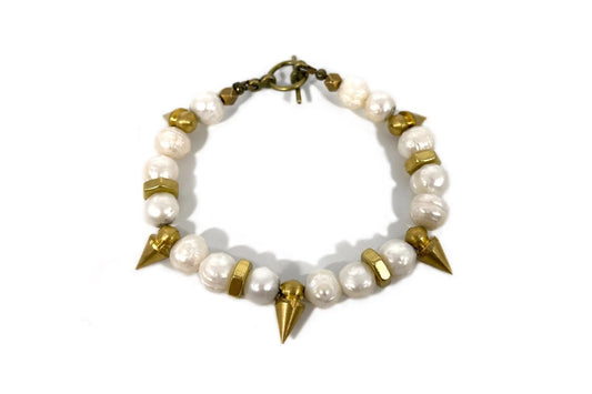 RN Pearl Peach Moonstone On Point Bracelet
